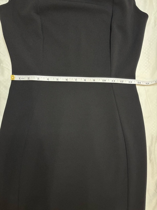 Calvin Klein Black Sheath Dress Sz 2 Knee Length Office Minimalist 90s cbk Women - Picture 10 of 16